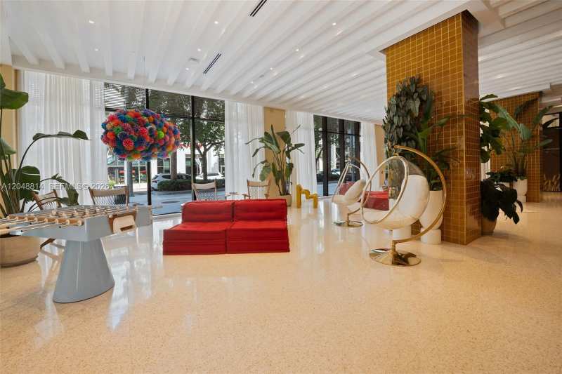 90 NE 32nd Street # 914, Miami FL 33137