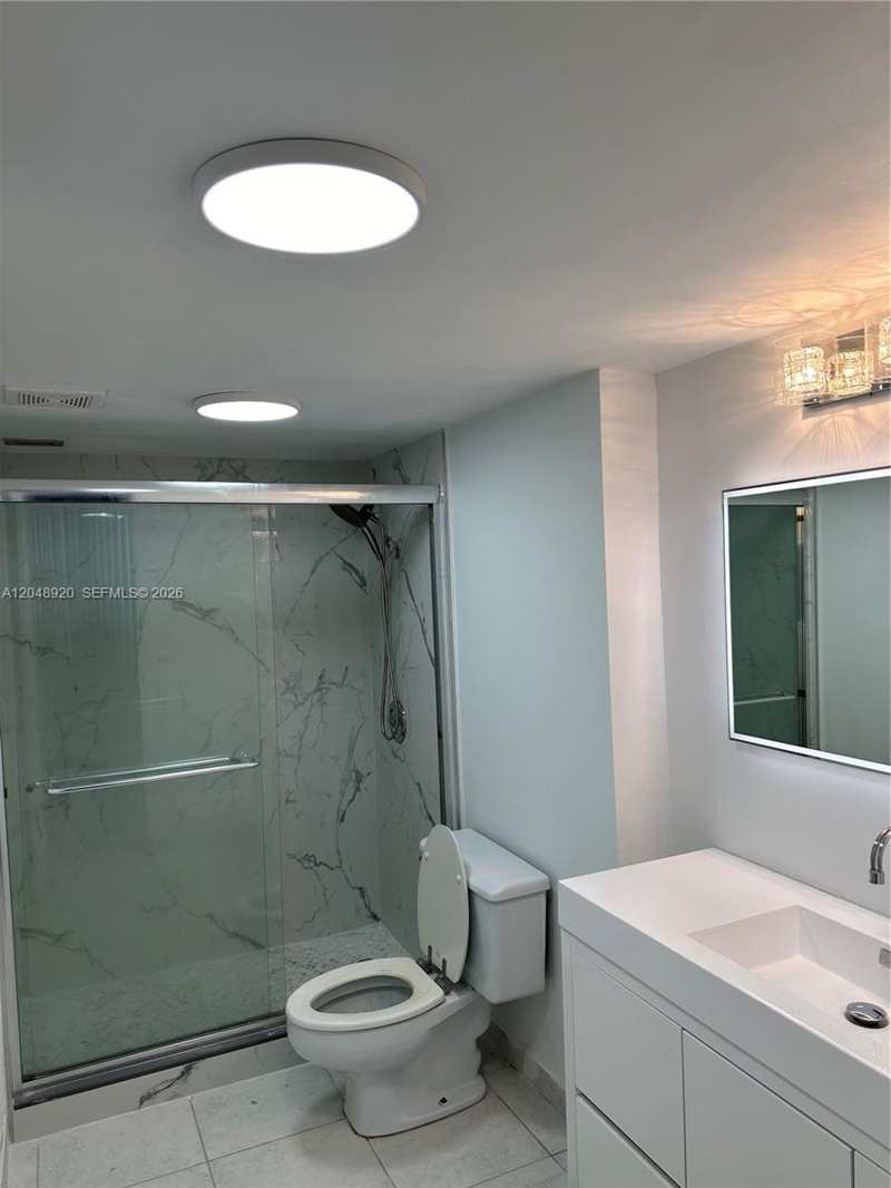 600 Three Islands Blvd # 1113, Hallandale Beach FL 33009