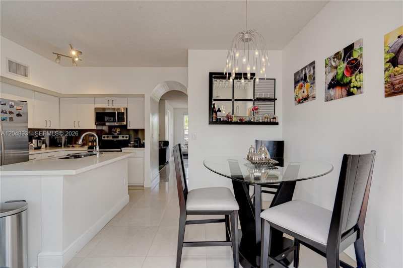 8535 SW 152nd Ave # 204, Miami FL 33193