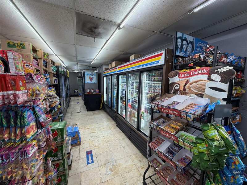 4980 NW 22nd Ave, Miami FL 33142