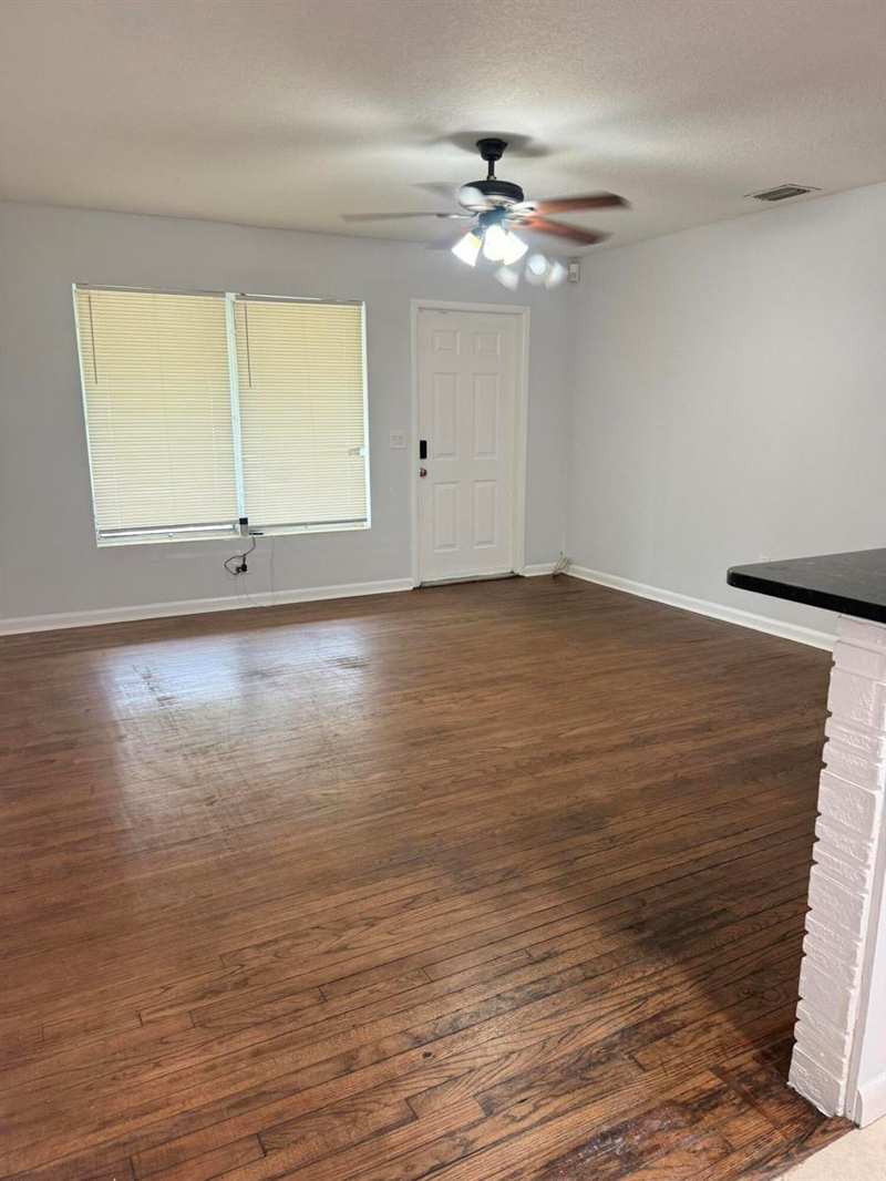 817 S B Street, FL 33460