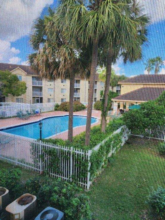 460 S PARK # 209, Hollywood FL 33021