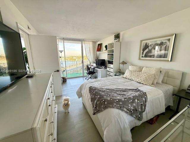 7601 E Treasure Dr # 1017, North Bay Village FL 33141