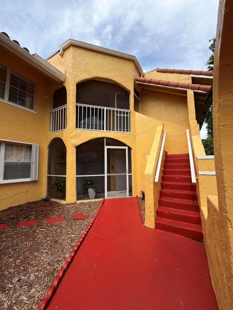 15605 SW 74th Cir Drive # 4, Miami FL 33193
