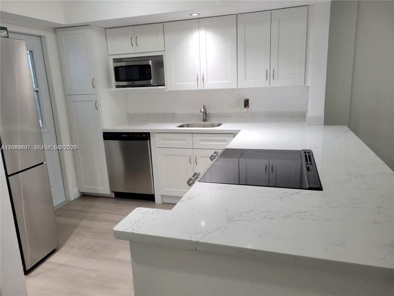 1333 E Hallandale Beach Blvd # 329, Hallandale Beach FL 33009