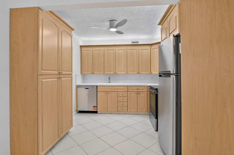 3057 Yarmouth C, Boca Raton FL 33434