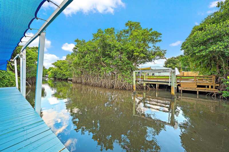 1005 Mohawk Street, Jupiter FL 33458