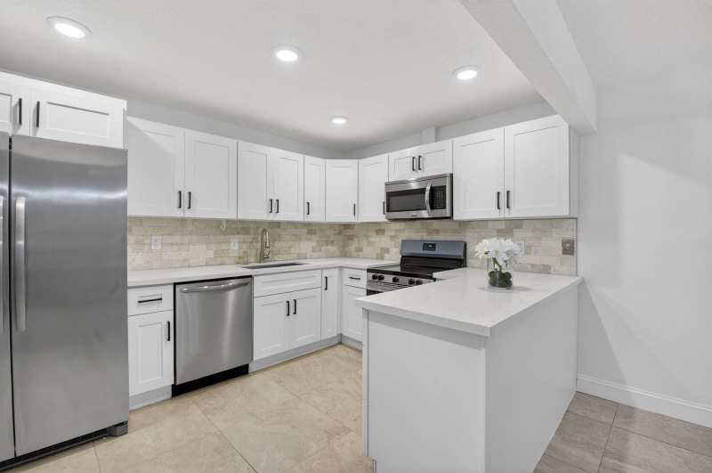 717 NW 29th Avenue # B, Delray Beach FL 33445