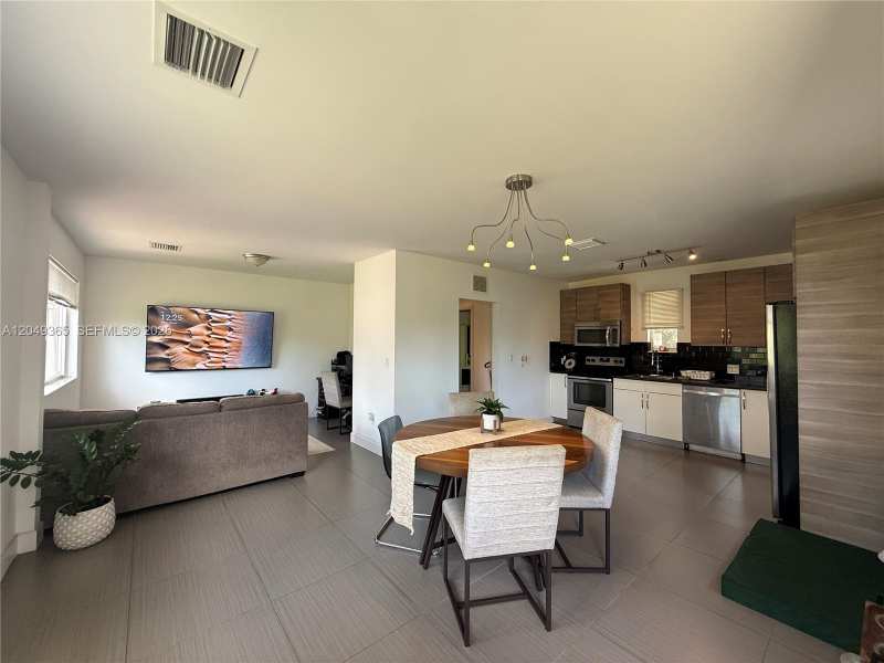 545 NW 121st St # 545, North Miami FL 33168