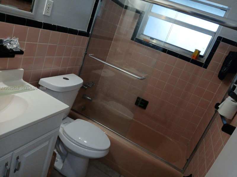 2111 N 57th Terrace, Hollywood FL 33021