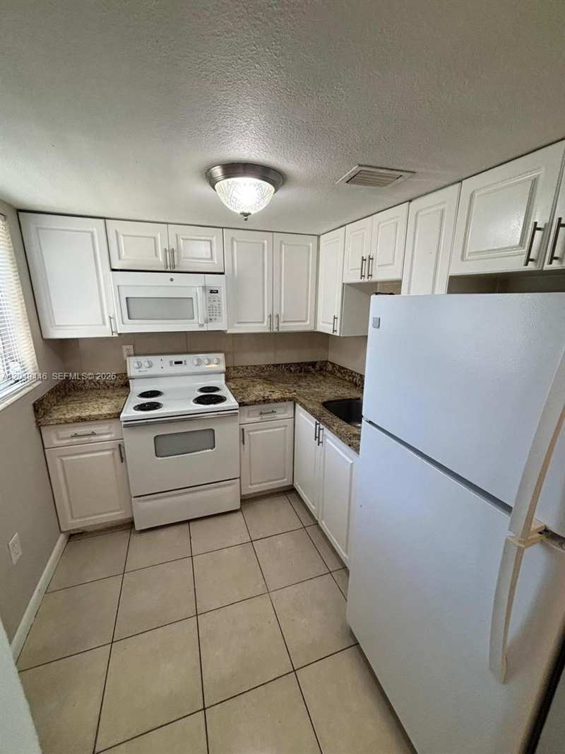 3050 S Dixie Hwy # 402, Miami FL 33133