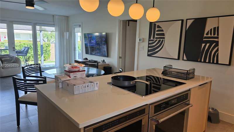 800 Polk St, Hollywood FL 33019