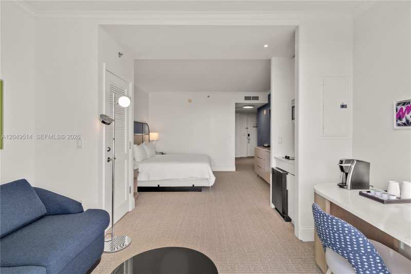 4401 Collins Ave # 1508, Miami Beach FL 33140
