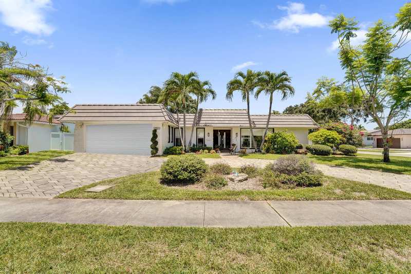 4701 N 36th Court, Hollywood FL 33021