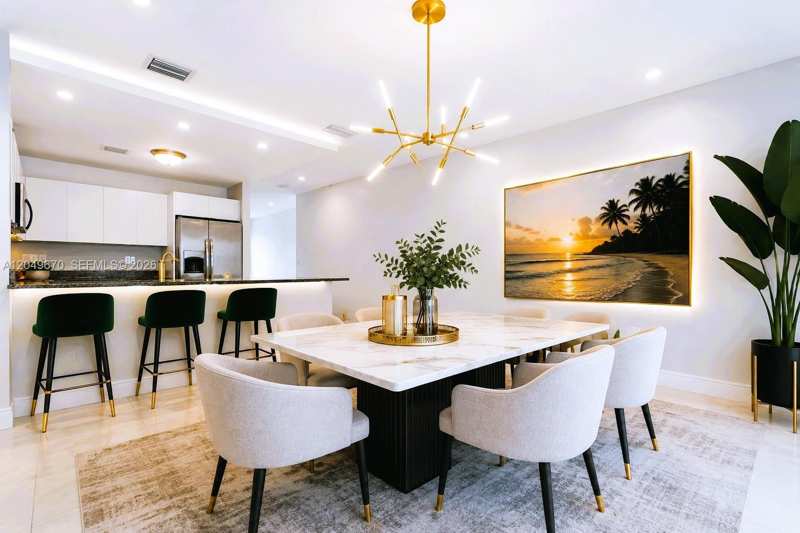 4390 E 10th Ave # 4390, Hialeah FL 33013
