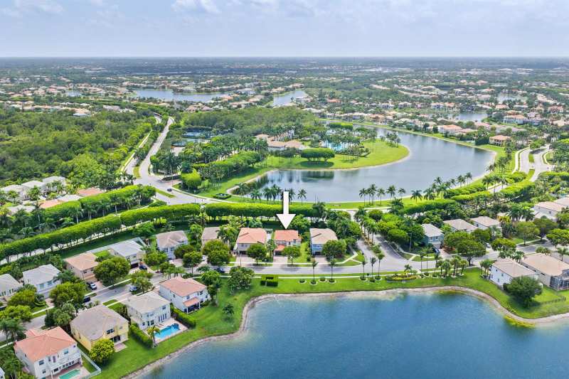 9058 Alexandra Circle, Wellington FL 33414