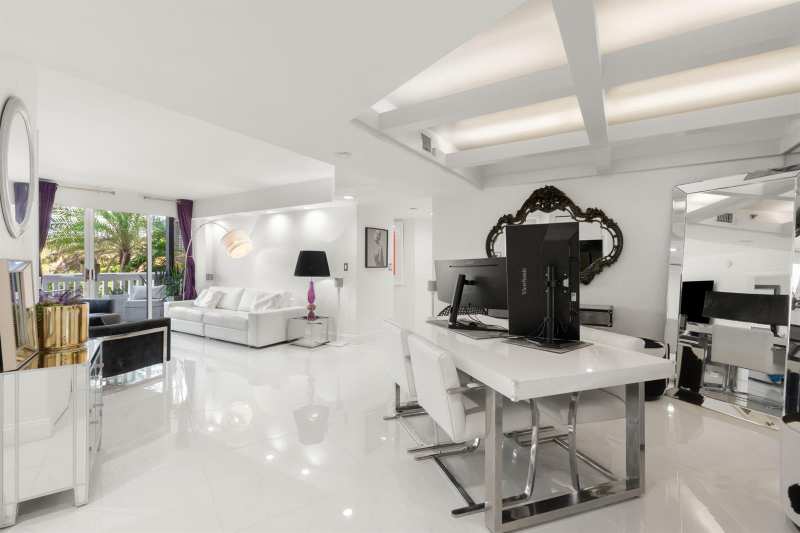 1000 Island Boulevard # 305, Aventura FL 33160