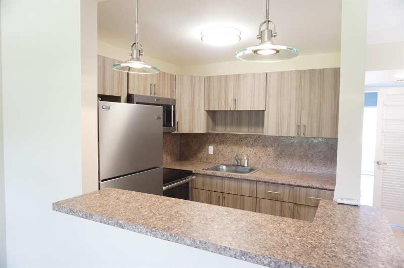 226 Sheffield J, West Palm Beach FL 33417