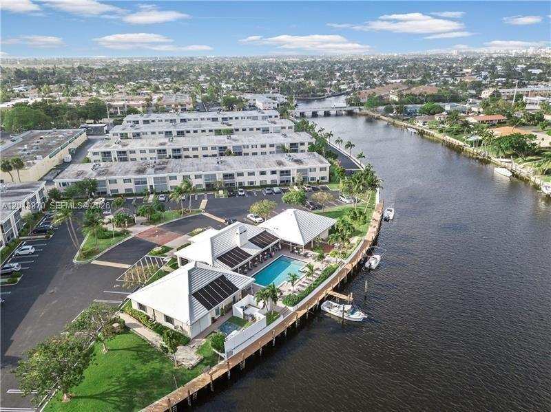 110 Cypress Club Dr # 108, Pompano Beach FL 33060