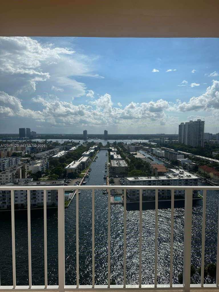290 174th St # 2207, Sunny Isles Beach FL 33160