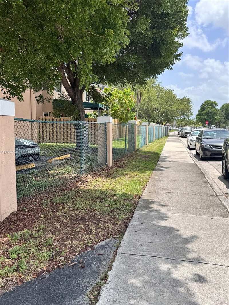 13165 SW 64th Ter # 1006, Miami FL 33183