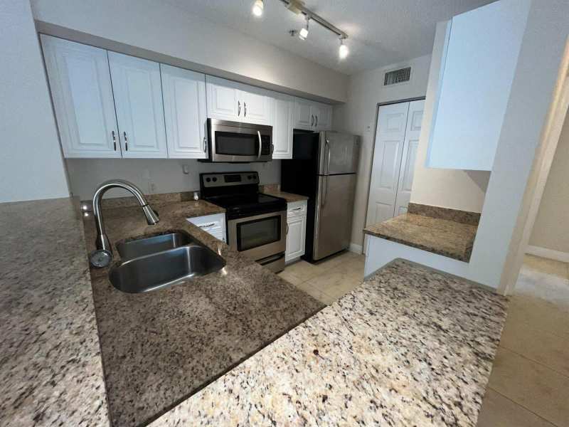 7832 Sonoma Springs Circle # 201, Lake Worth FL 33463