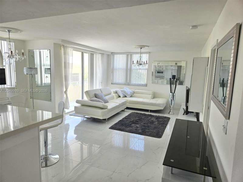 770 Claughton Island Dr # 602, Miami FL 33131