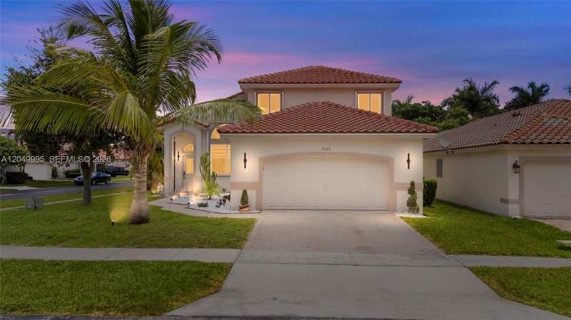 7569 Parkside Ln, Margate FL 33063