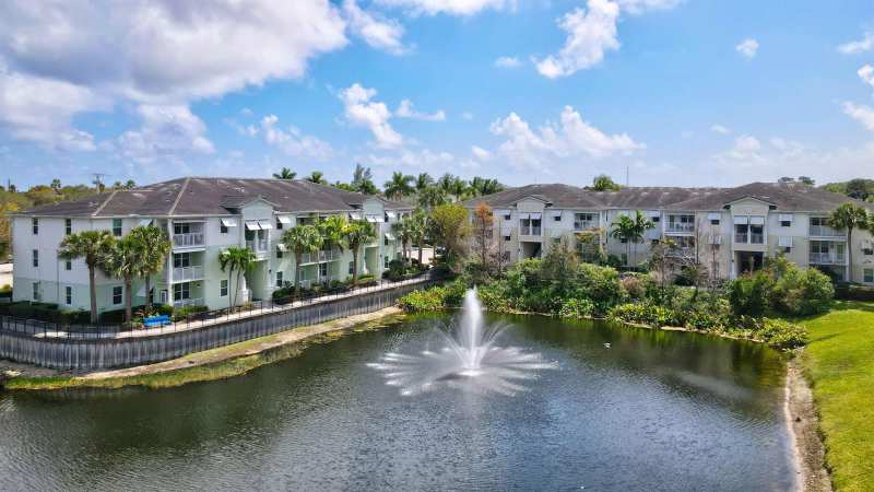 3615 High Ridge Road # 201, Boynton Beach FL 33426