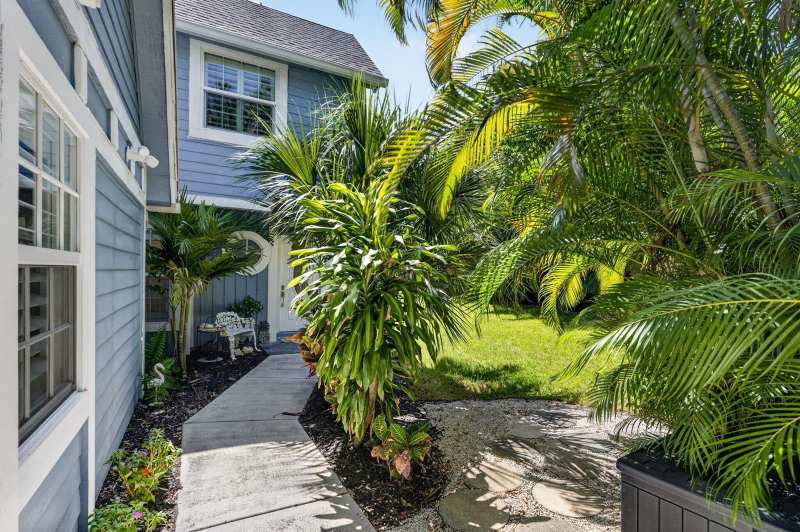 121 Ocean Dunes Circle, Jupiter FL 33477