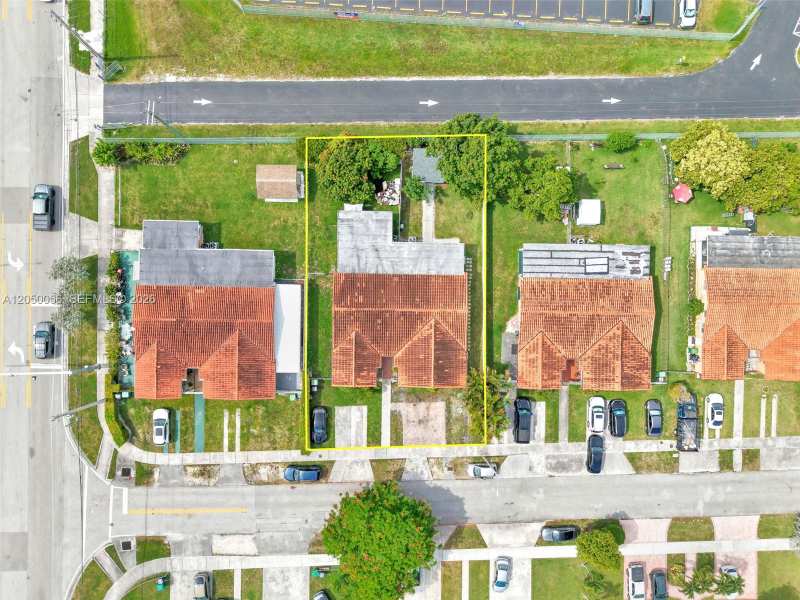 9720 SW 37th Ter, Miami FL 33165