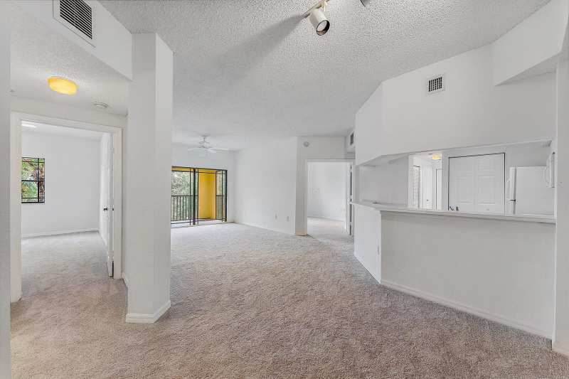 2727 Anzio Court # 301, Palm Beach Gardens FL 33410