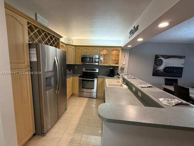 3725 S Ocean Dr # 605, Hollywood FL 33019