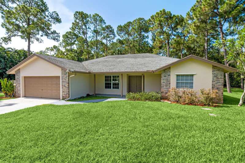 16628 Valencia Boulevard, FL 33470
