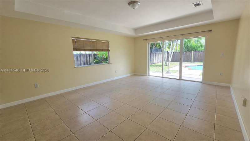 15743 SW 145th Ter, Miami FL 33196
