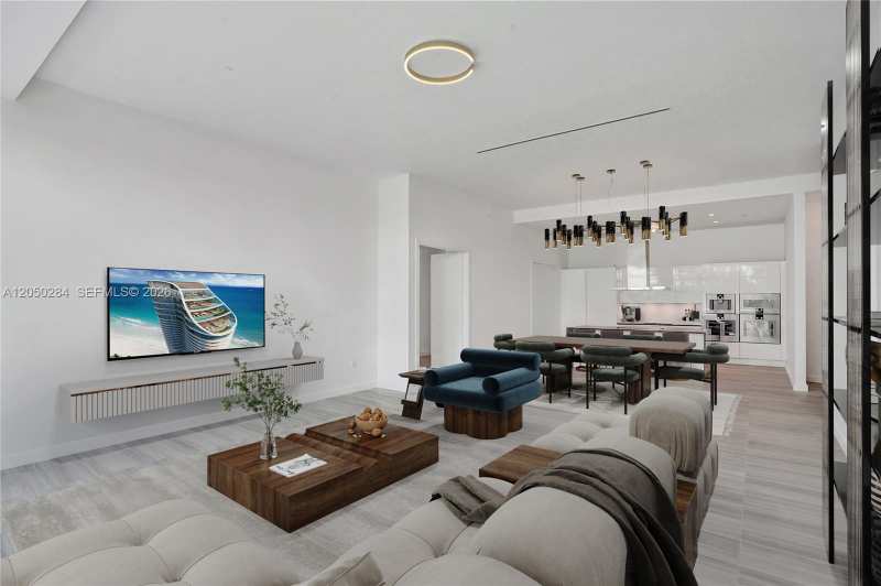 4701 N Meridian Ave # 214, Miami Beach FL 33140