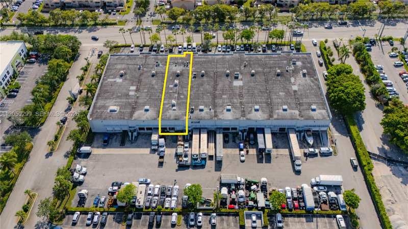 7855 NW 46th St # 3, Doral FL 33166