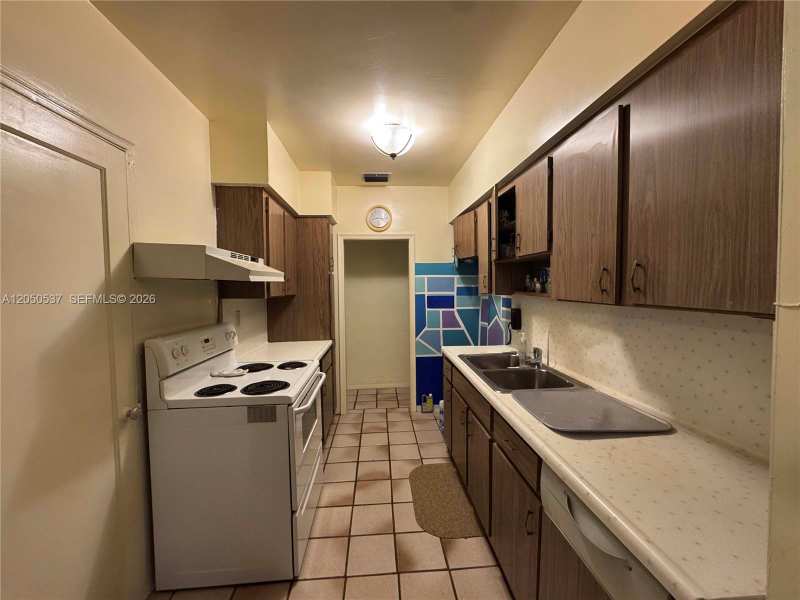 14720 Jackson St, Miami FL 33176