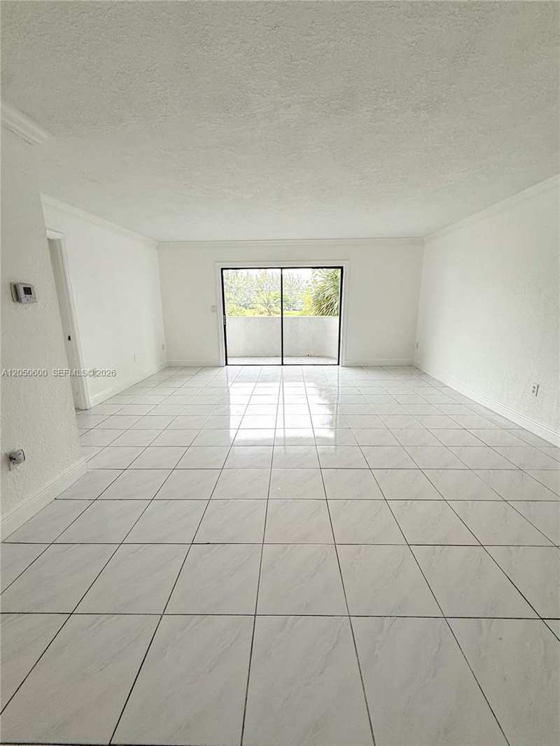 130 S Shore Dr # 3C, Miami Beach FL 33141