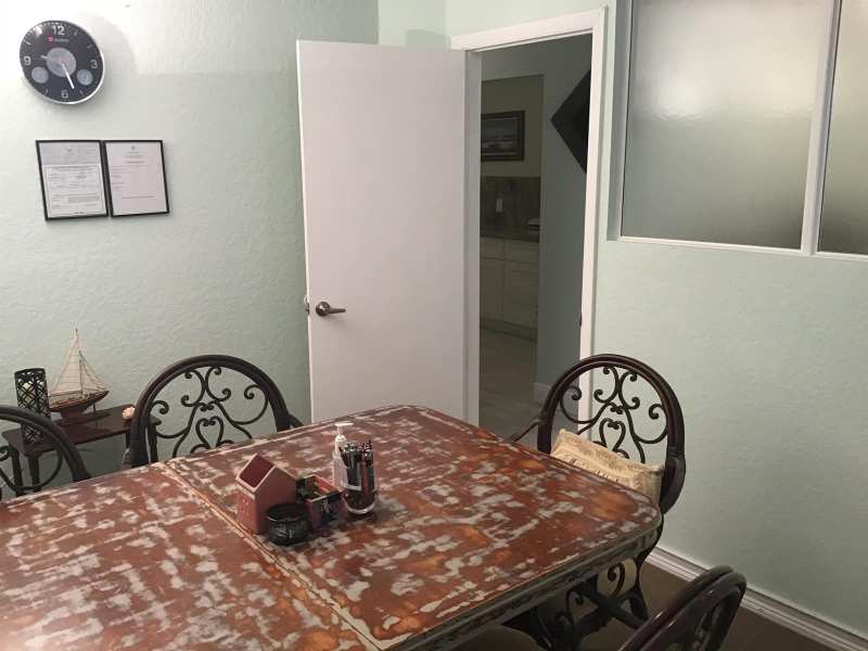 812 SE 8th Avenue, Deerfield Beach FL 33441