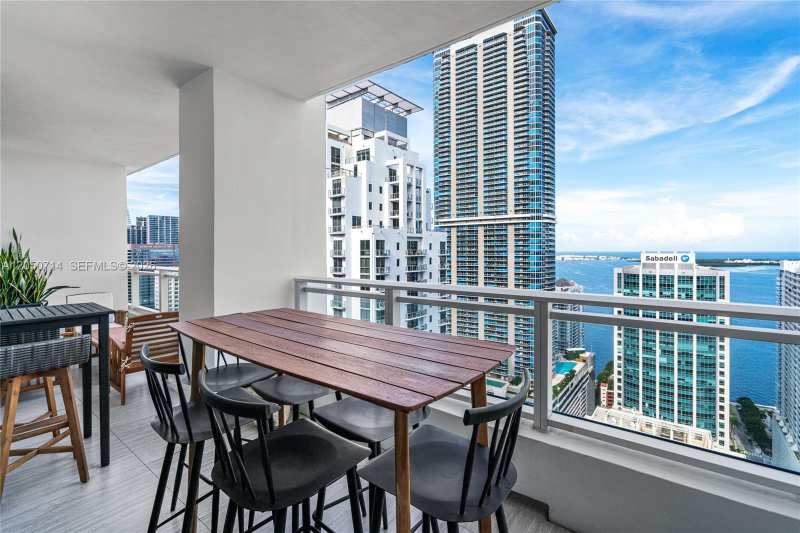 1080 Brickell Ave # 4102, Miami FL 33131