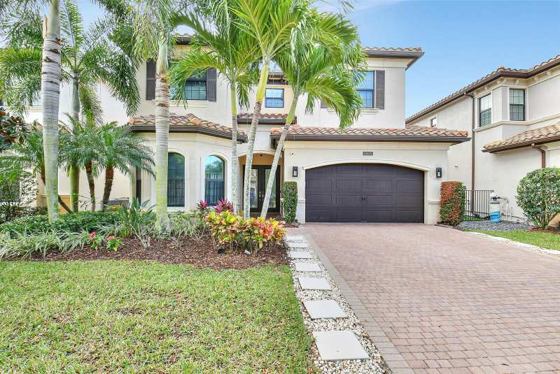 16879 Bridge Crossing Circle, Delray Beach FL 33446