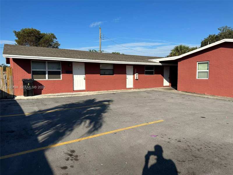 623 NW 9th Ave # 3, Fort Lauderdale FL 33311