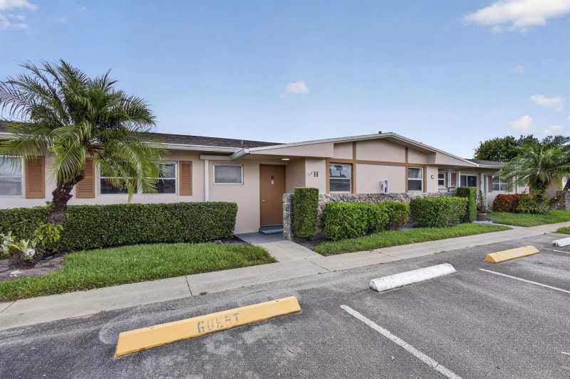 2703 Dudley Drive W # H, West Palm Beach FL 33415