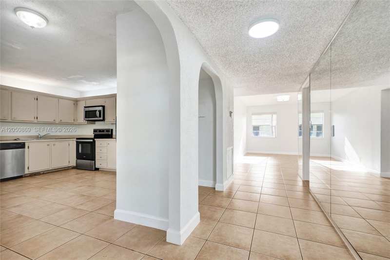 8798 Holly Ct # 101, Tamarac FL 33321
