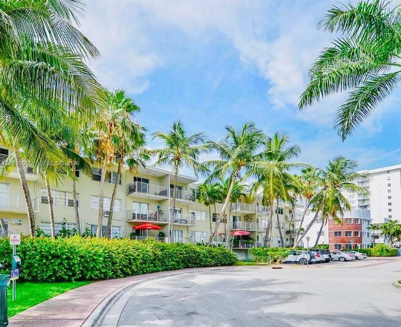1441 Lincoln Rd # 214, Miami Beach FL 33139