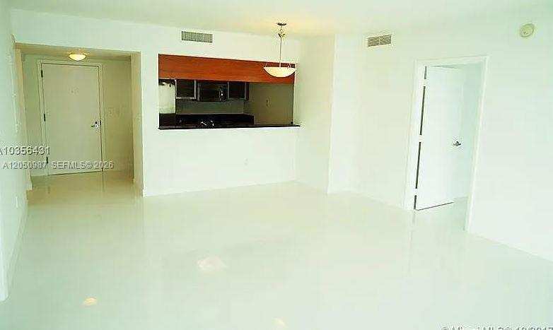 1800 N Bayshore Dr # 3014, Miami FL 33132