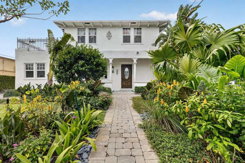 412 El Prado # 1, West Palm Beach FL 33405