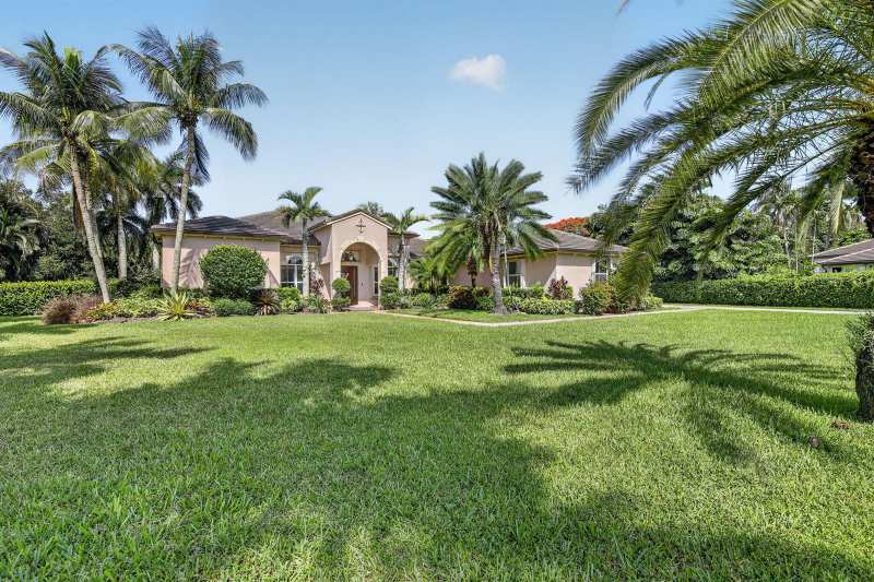 3143 SW 141st Terrace, Davie FL 33330