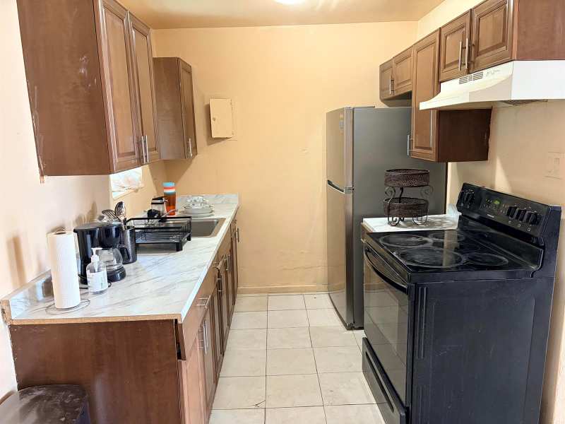 2033 Longwood Road, West Palm Beach FL 33409